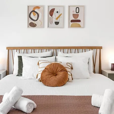 Casa de Férias Casa Amarela - Countryside By Lovelystay Alcobaça